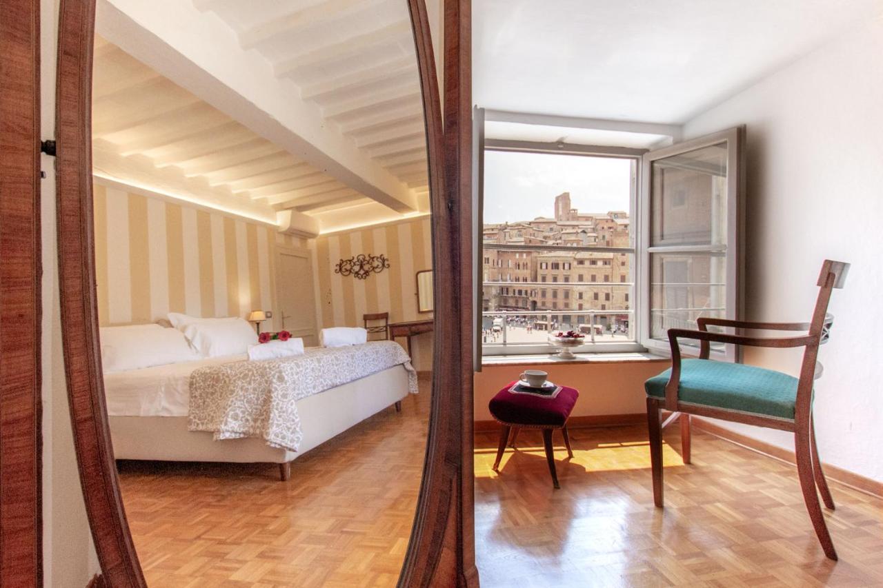 Palazzo Chigi Zondadari Apartamento Siena Exterior foto