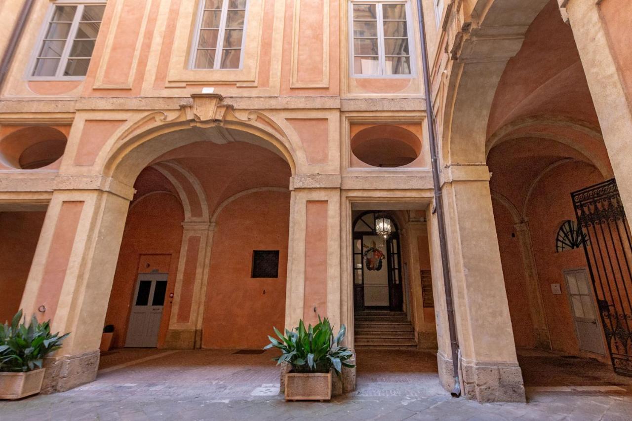 Palazzo Chigi Zondadari Apartamento Siena Exterior foto